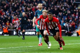 Pelatih Southampton instruksikan hotel blok koneksi internet pemainnya