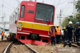 KRL anjlok di perlintasan Cilebut arah Bogor