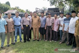 Dewan Pembina Pujakesuma serahkan bantuan 25 domba kepada masyarakat Labura