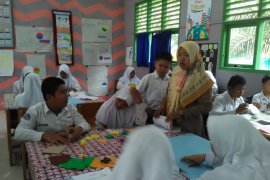 Fasilitator program pintar Tanoto Foundation lakukan pendampingan