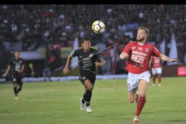 Demi Piala AFC, Melvin Platje berjanji kembali ke Bali United