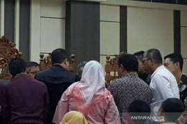 Kredit fiktif disebut tidak sebabkan duit fisik BKK Pringsurat keluar
