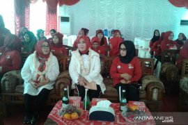 Istri Kapolri gerakkan penghijauan di Tanah Bumbu