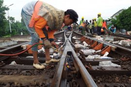KAI mulai mengoperasikan jalur ganda di Nganjuk