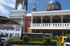 Warga Surabaya sesalkan alih fungsi Masjid Raudlatul Falah jadi lapangan olahraga