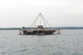 Pemkab Solok akan tertibkan bagan apung di Danau Singakarak