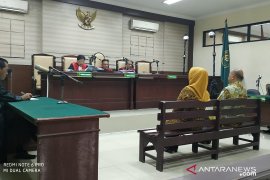Korupsi bansos, dua mantan pejabat Jember divonis satu tahun penjara