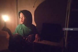 Desa Entabuk butuh penerangan