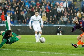 Sempat tertinggal, City bangkit dan bekuk Swansea 3-2