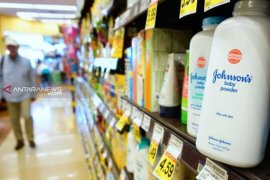 Bedak bayi sebabkan kanker, Johnson & Johnson harus bayar Rp4 triliun