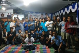 Relawan Prabowo-Sandi gelar nonton bareng Debat Cawapres