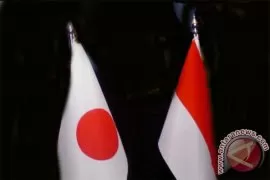 Menko Airlangga dan mantan Menlu Marty raih bintang jasa dari Jepang