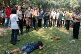 Pengembala temukan sesosok mayat di areal Kebun Laras Simalungun