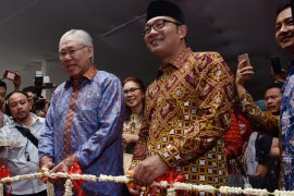 Cerita Ridwan Kamil yang kecewa ketika belanja daring