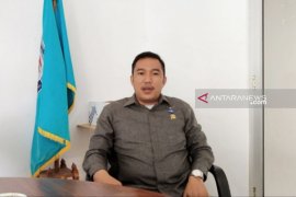 Pemkab Bangka Selatan diminta fokus perbaiki jalan rusak