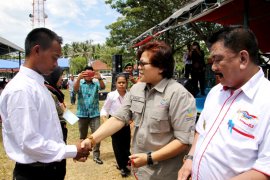 Dulu Berkebun, sekarang jadi pegawai, cara Bupati Samsurizal berdayakan Komunitas Bela