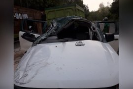 Mobil Imigrasi Palangka Raya terbalik di wilayah Barito Utara