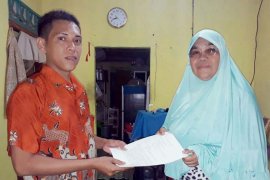 Fahrita minta bantuan senator pulangkan anaknya dari Malaysia