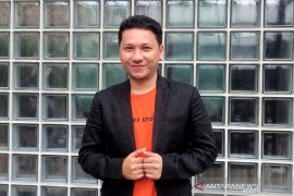 Demi Gempi, Gading dan Gisel liburan bareng