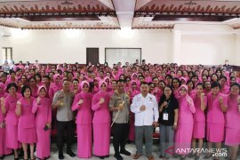 Istri polisi se-Denpasar diimbau tidak golput dalam Pemilu 2019