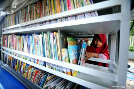 Perpustakaan Keliling Di CFD