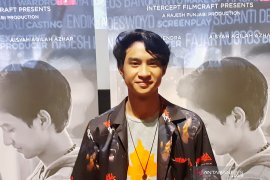 Devano senang bisa menjadi pemeran utama