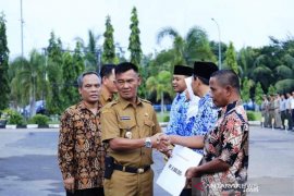 Pembudidaya ikan Dharmasraya terima asuransi perlindungan usaha