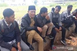 Calo diduga masih "berkeliaran" di Disnakertrans Karawang