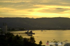 Pelabuhan peti kemas Malahayati masih sepi