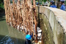 Kementerian PUPR Mulai Perbaiki Tanggul Sungai Wulan Yang Jebol ...