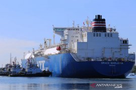 Pusat logistik dan penyimpanan LNG Perta Arun diresmikan