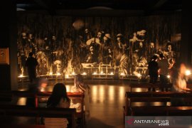 Memaknai perjalanan batin "The Monster: Chapter II Momentum"