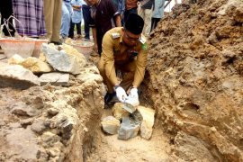 Bangun Masjid Dengan Dana CSR Dan APBD