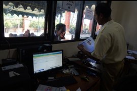Dispendukcapil Trenggalek temukan 318 pemilih belum kantongi KTP-e
