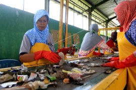 Pengolahan sampah laut