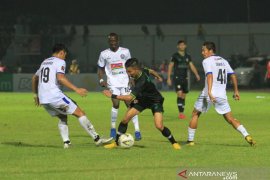 Arema ke final setelah kalahkan Kalteng Putra