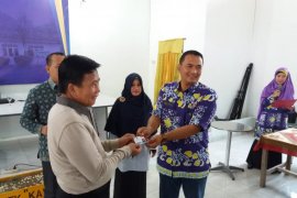 Dinas Arsip Bangka Tengah luncurkan kartu perpustakaan model terbaru