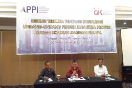 OJK: konsumen menunggak kredit karena kurangnya edukasi