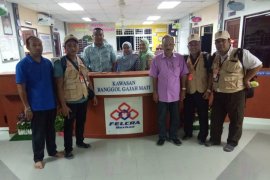 WNI pekerja sawit di Malaysia mulai mencoblos.