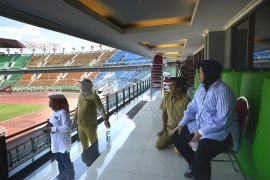 Risma pimpin pembenahan GBT jelang final Piala Presiden