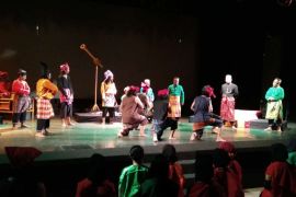 Pertunjukan Teater Karaeng Pattingalloang pukau pengunjung Trans Studio