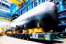 Kapal selam pertama buatan anak bangsa diluncurkan