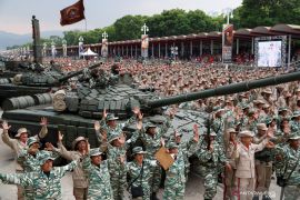 Peringatan 17 Tahun Kembalinya Kekuasaan Presiden Venezuela Hugo Chavez