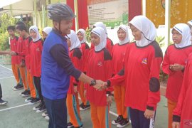 Sekolah dilarang lakukan pungutan acara perpisahan