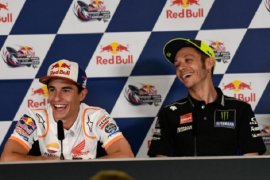 Marquez juga tak menganggap Rossi sebagai rivalnya