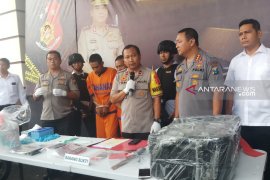 Polisi: Kasus mutilasi guru honorer Kediri bermotif asmara (Video)