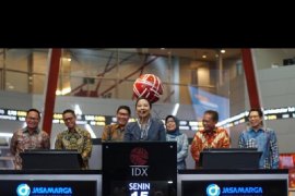 Menteri BUMN resmikan produk inovatif KIK-DINFRA di BEI