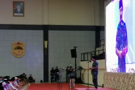 Panglima TNI ingatkan perbedaan politik jangan korbankan persatuan.