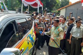 Mentan  ujicoba perdana biodiesel B100
