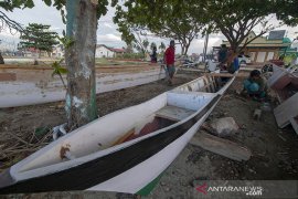 Nelayan kembalikan perahu bantuan Page 2 Small